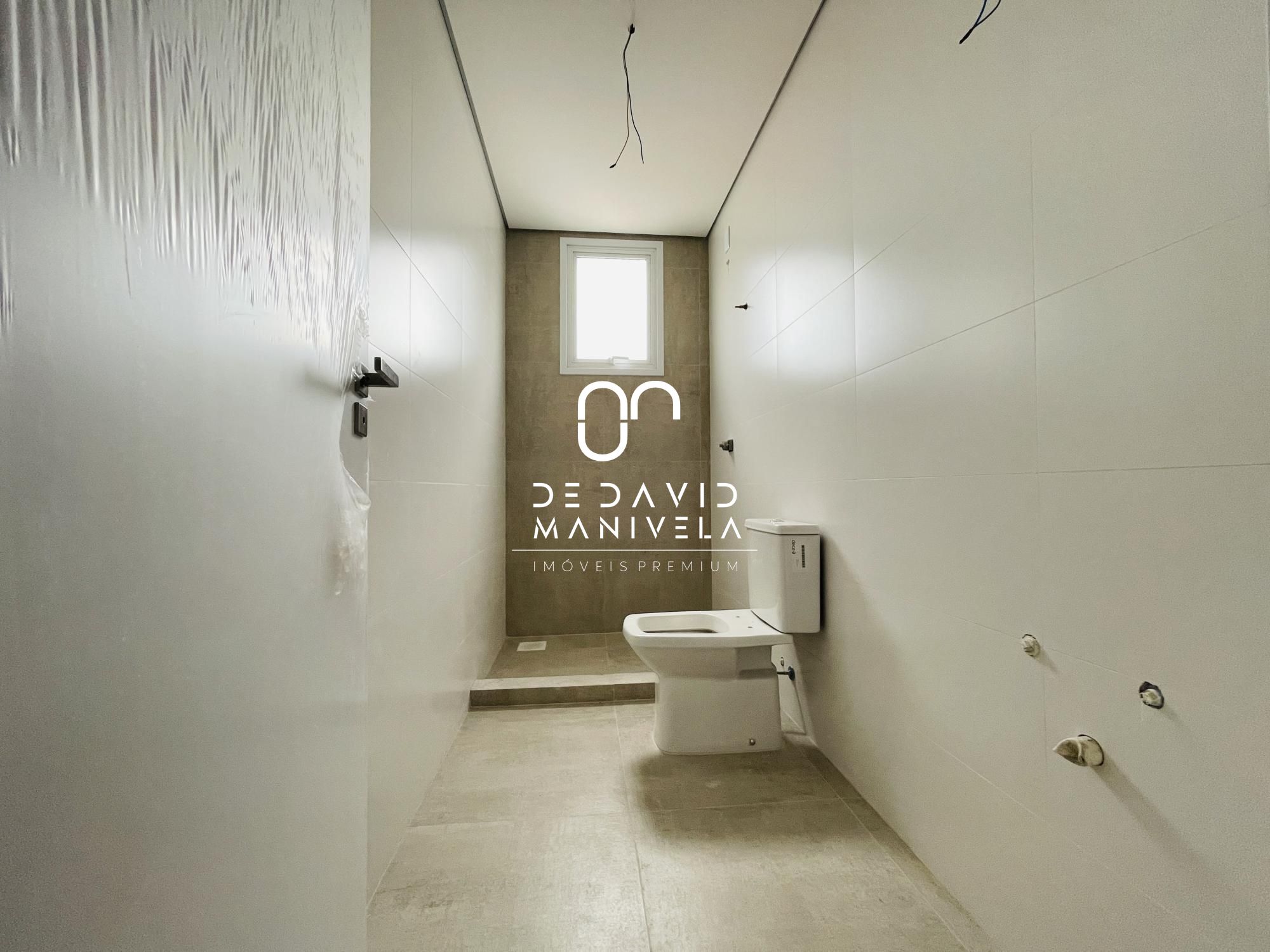 Apartamento 03 dormitórios com suíte, próximo ao centro.