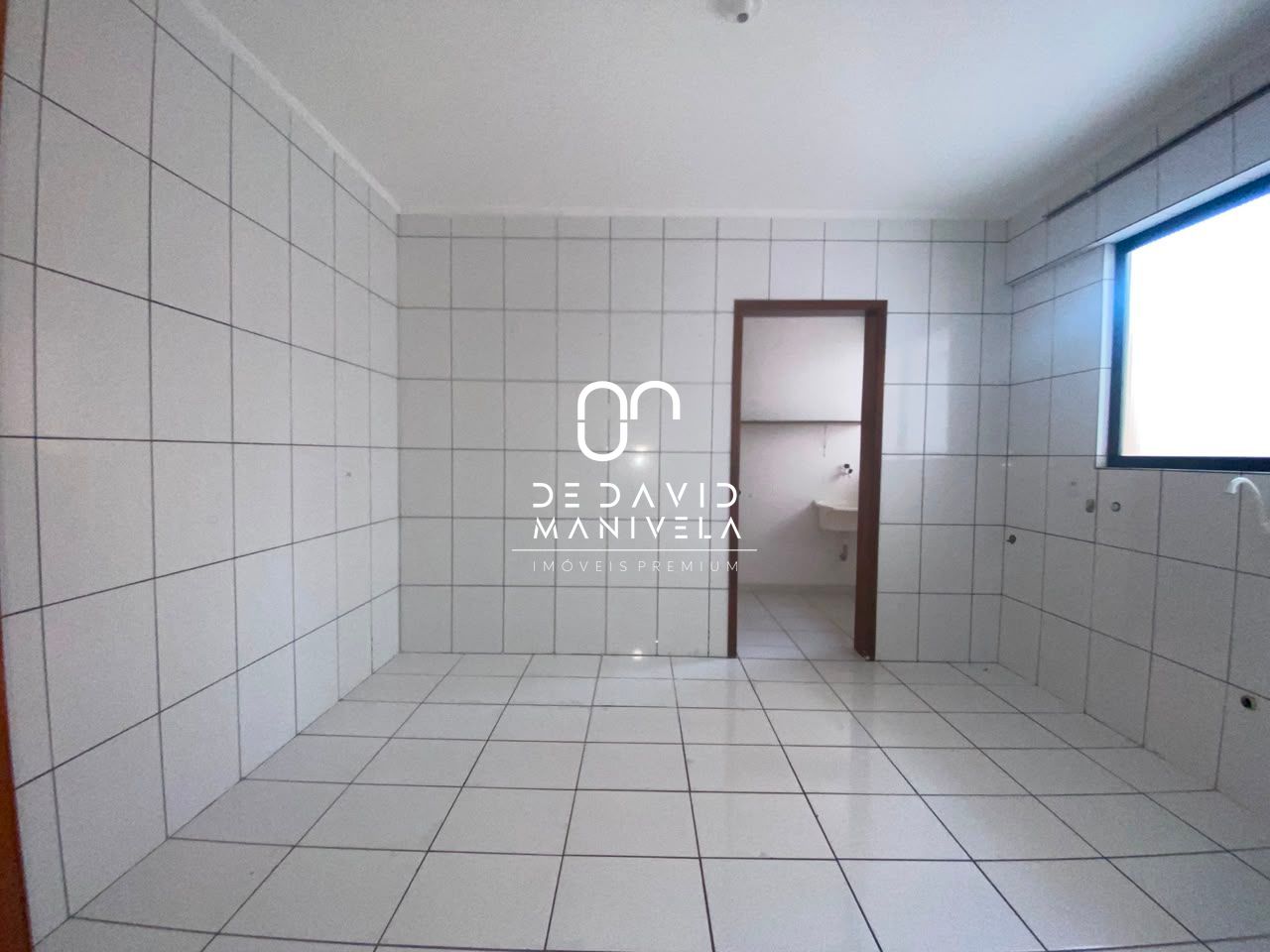 Apartamento com 1 dormitório, e 1 vaga de garagem