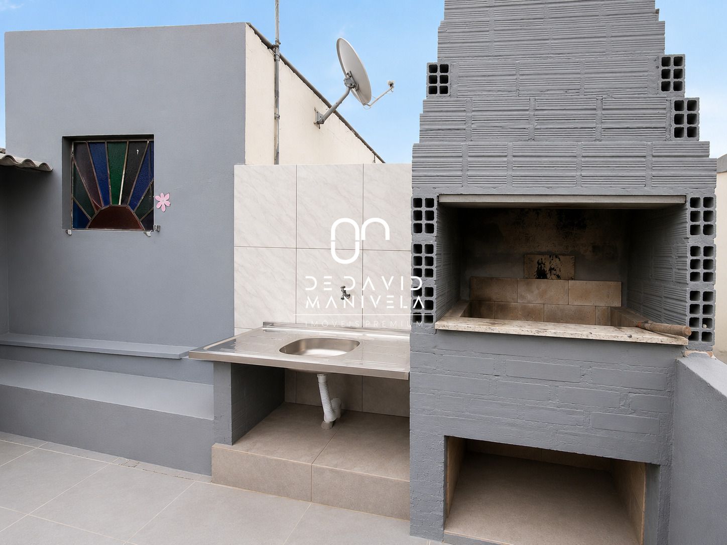 Duplex com 2 dormitórios para locação no centro