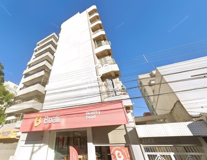 Oportunidade Imperdível! Cobertura Semimobiliada com Vista Panorâmica em Sta Mar