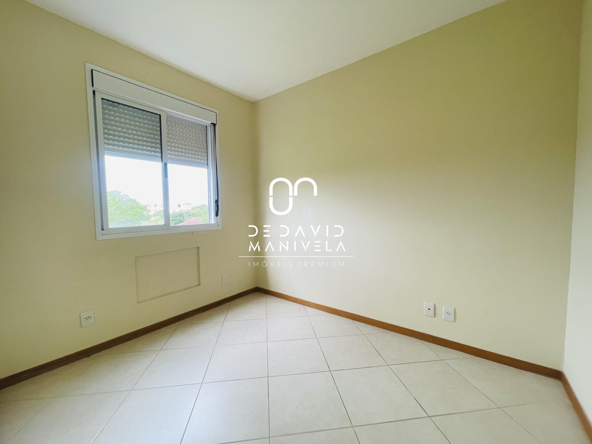 Apartamento com 2 Dormitórios à venda, 60 m² por R$ 270.000,00 Apartamento com 2 Dormitórios à venda, 60 m² por R$ 270.000,00