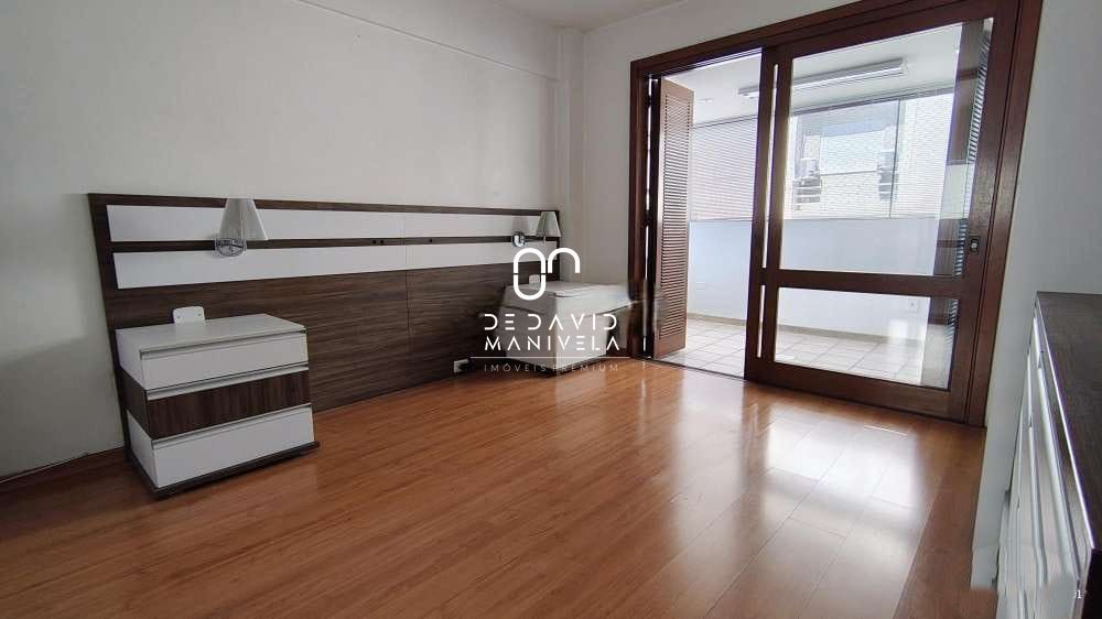 Apartamento com 2 Dormitórios à venda, 107 m² por R$ 480.000,00 Apartamento com 2 Dormitórios à venda, 107 m² por R$ 480.000,00
