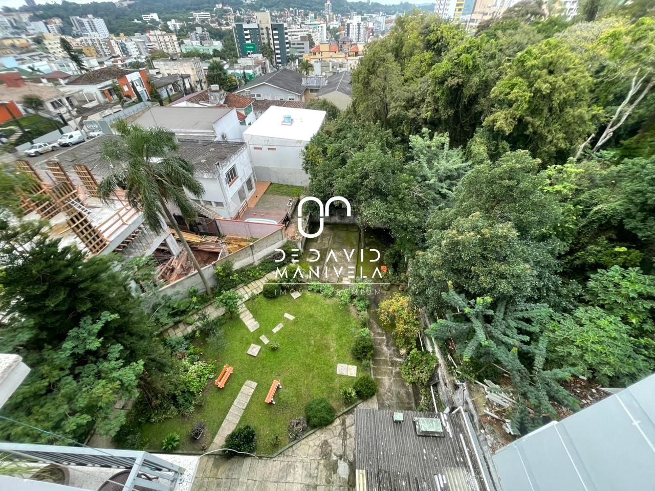 Apartamento a venda na av. Medianeira, com 4 dormitórios, se