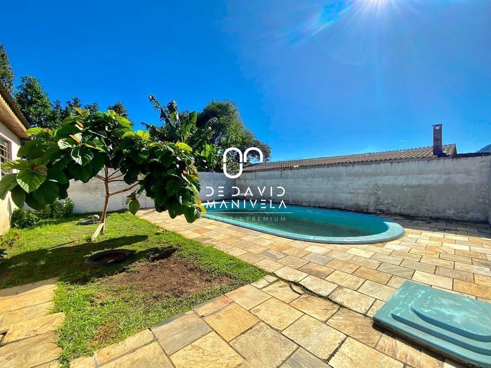 Apartamento com 3 dormitórios á venda com piscina