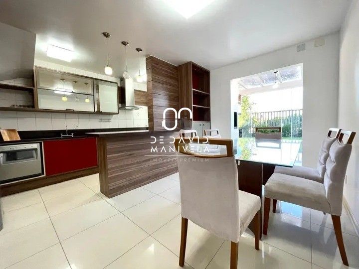 Linda casa de condomínio para locação em são josé, santa mar