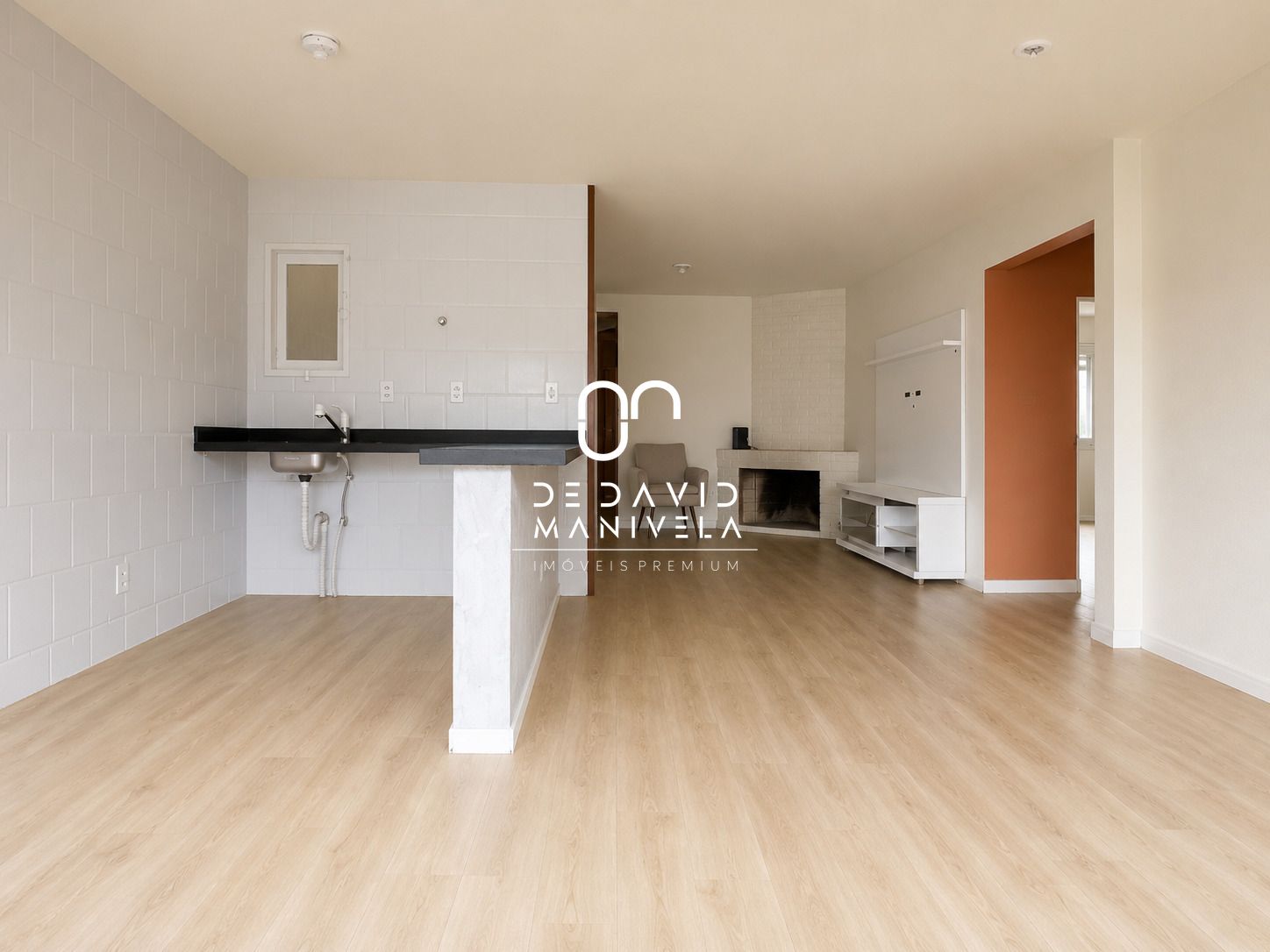Duplex com 2 dormitórios para locação no centro