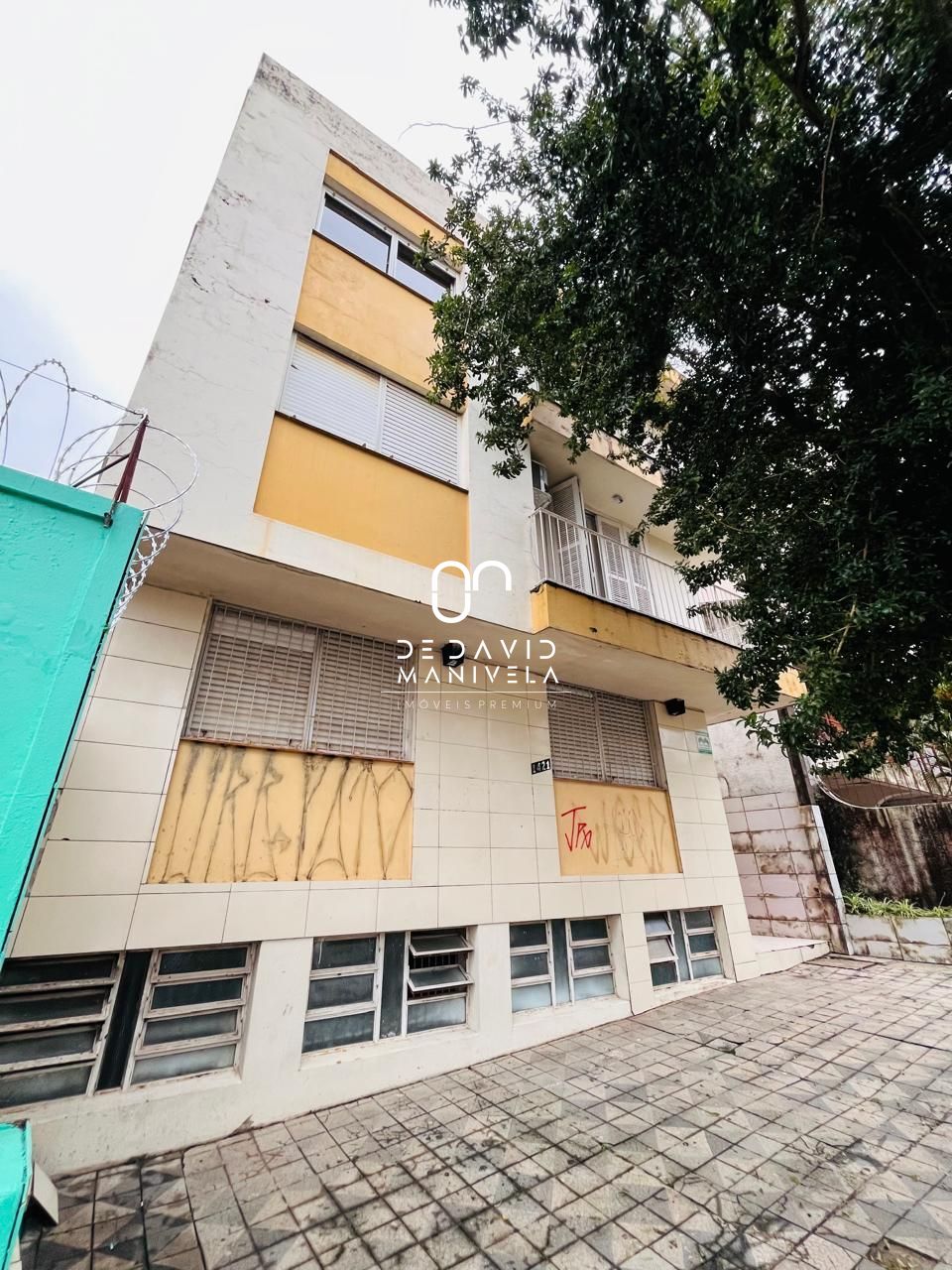 Apartamento 02 dormitórios com dois banheiros venda e locaçã