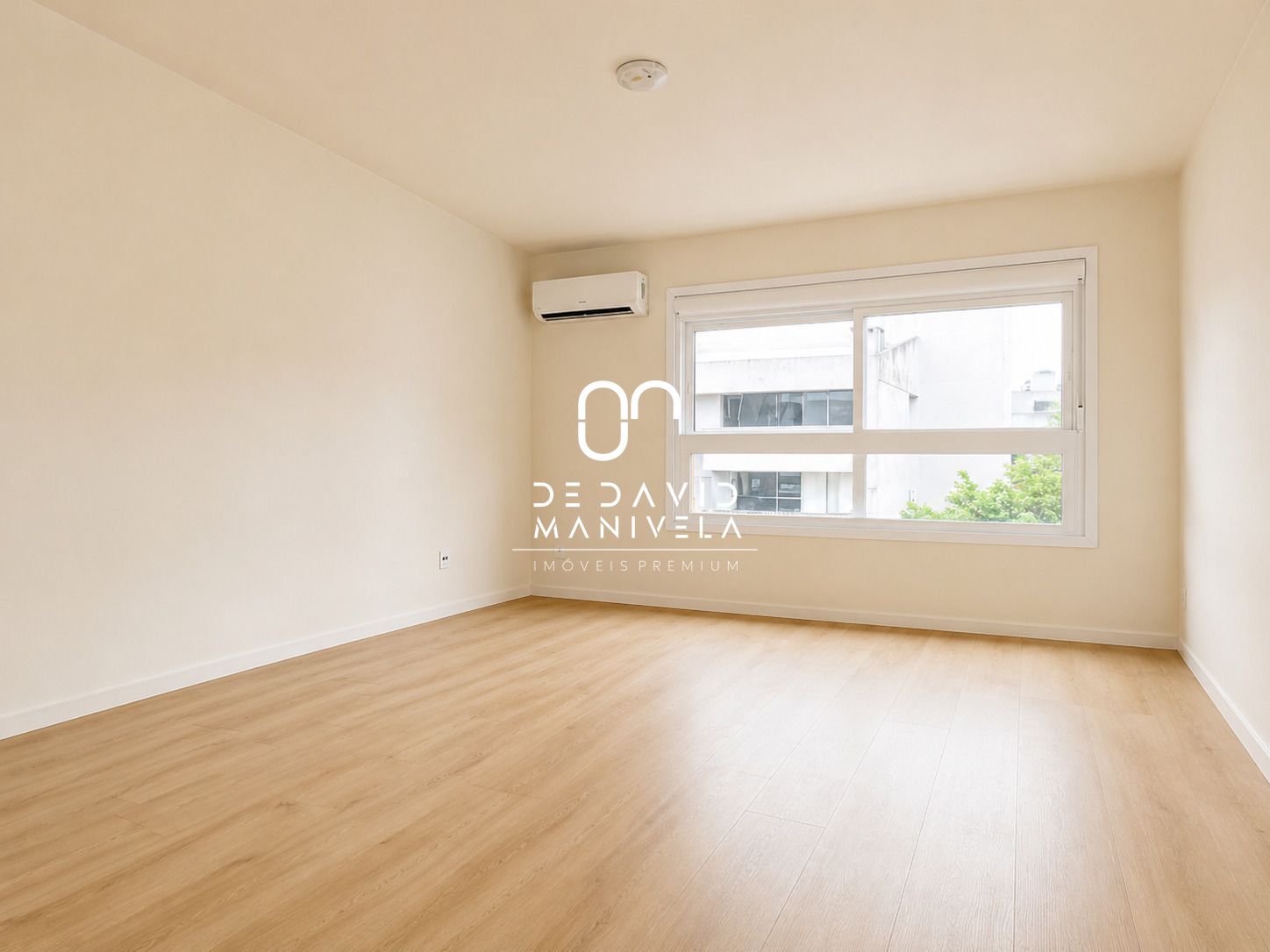 Duplex com 2 dormitórios para locação no centro