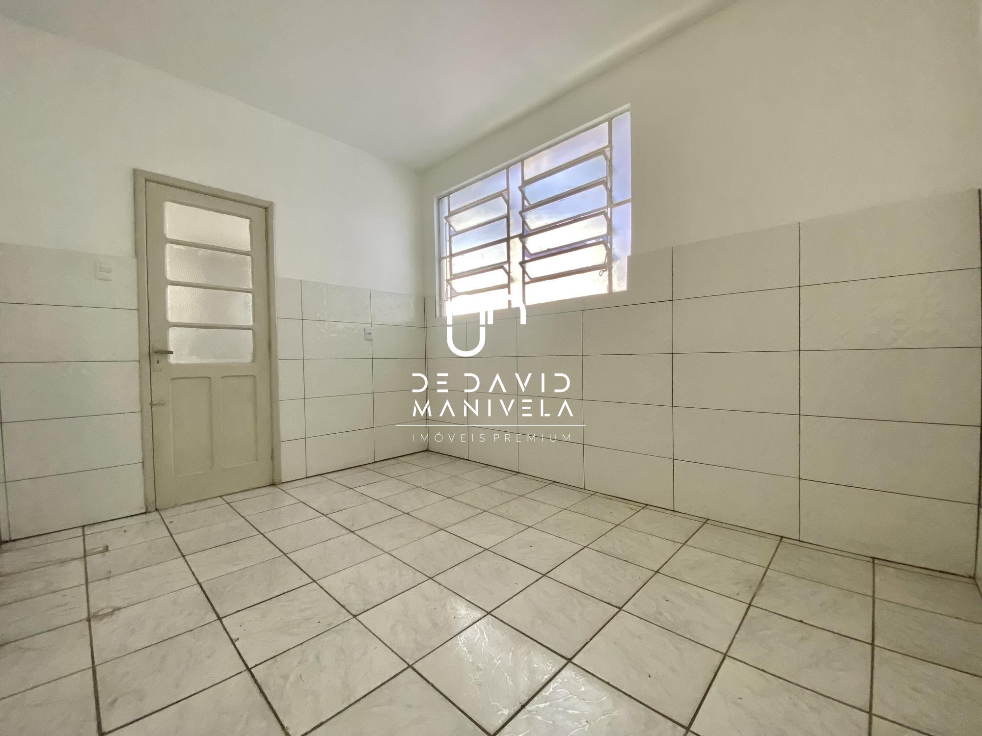 Apartamento com 3 Dormitórios para alugar, 99 m² por R$ 1.700,00 Apartamento com 3 Dormitórios para alugar, 99 m² por R$ 1.700,00