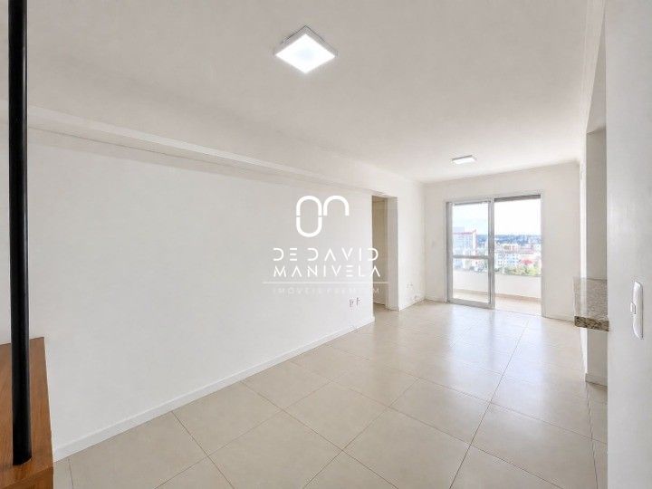 apartamento semimobiliado com sacada e churrasqueira