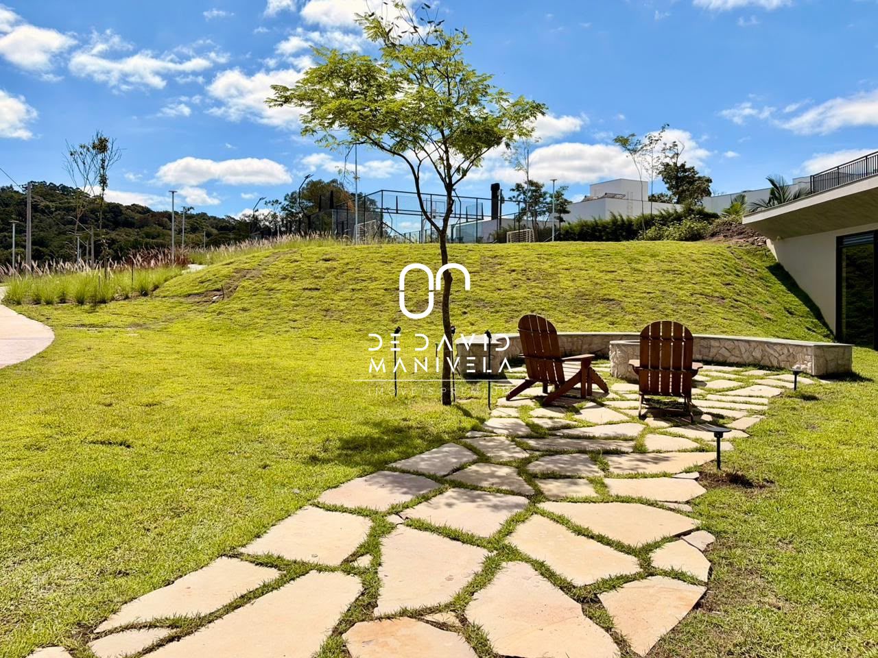 Terreno para venda no condomínio las piedras