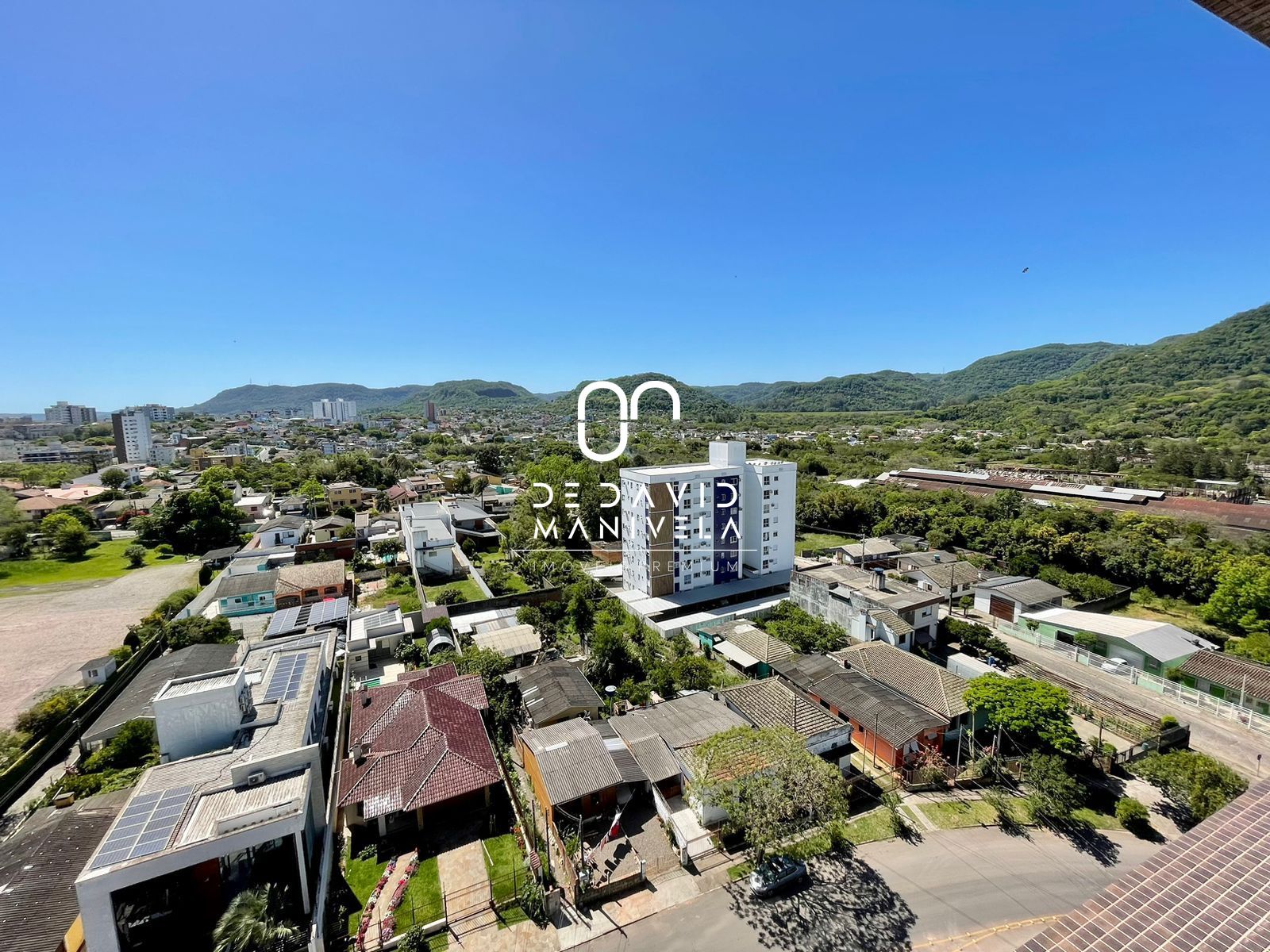 Apartamento de luxo com 03 suítes no bairro km3