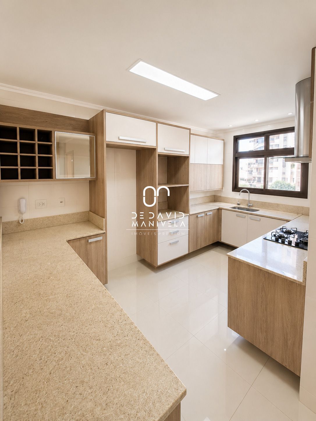 Amplo apartamento no bairro nossa senhora de lourdes para ve