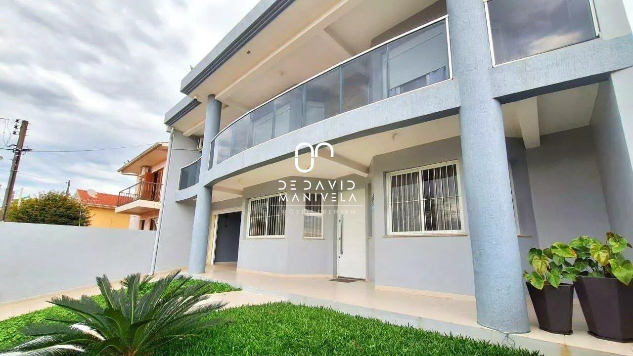 CASA semimobiliada alto padrão