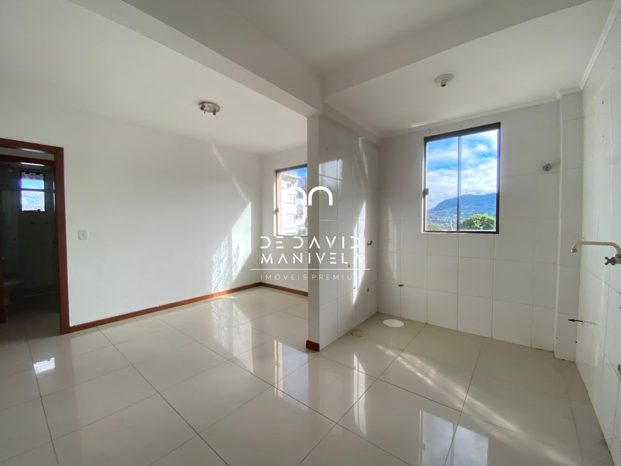 Apartamento com 1 dormitório, 1 suíte, no bairro nossa senho