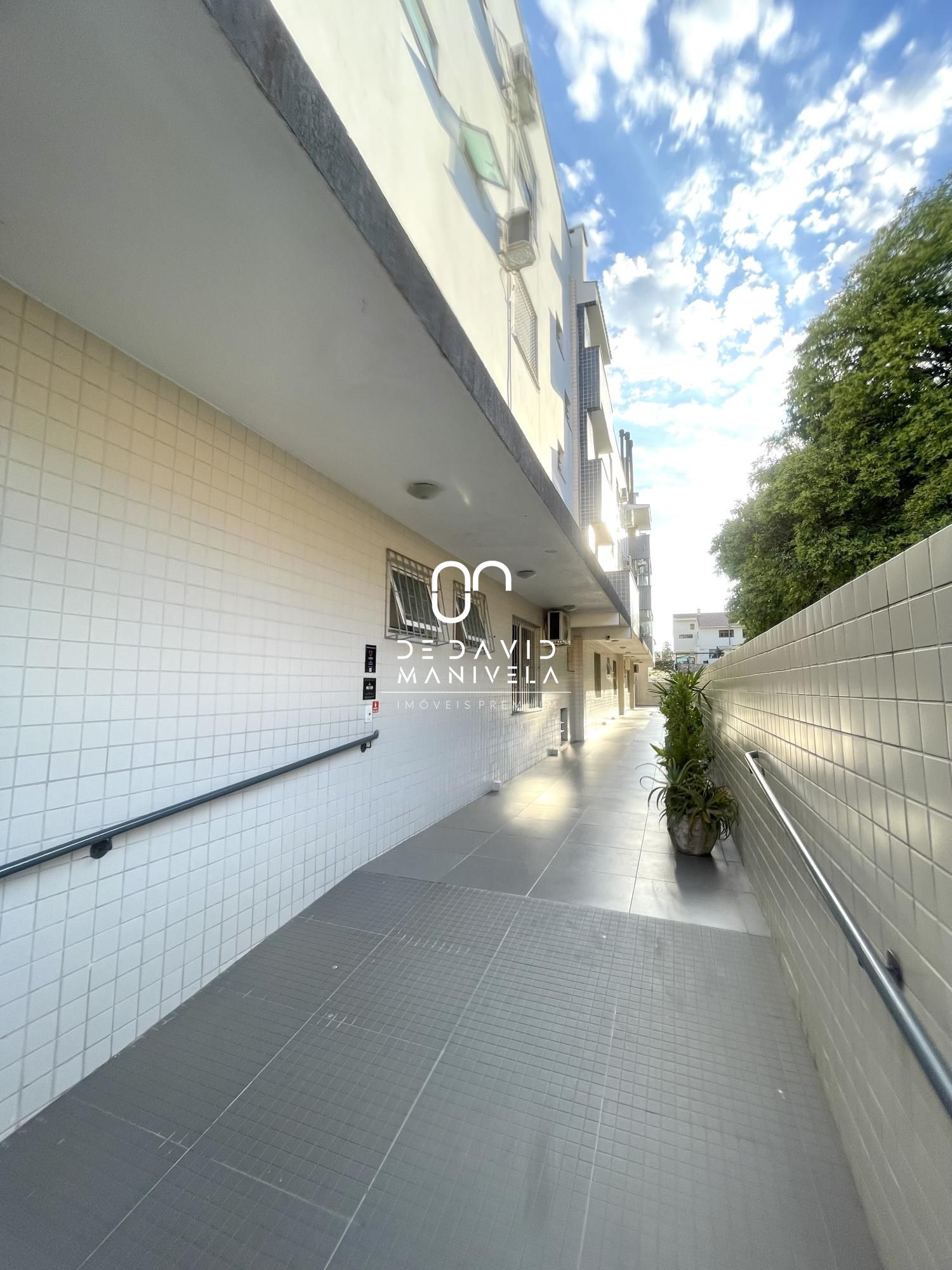 Apartamento com 2 Dormitórios à venda, 71 m² por R$ 359.000,00 Apartamento com 2 Dormitórios à venda, 71 m² por R$ 359.000,00