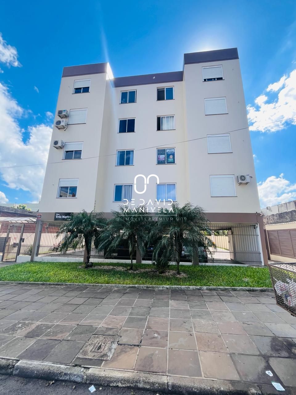 Apartamento para alugar  no Duque de Caxias - Santa Maria, RS. Imveis