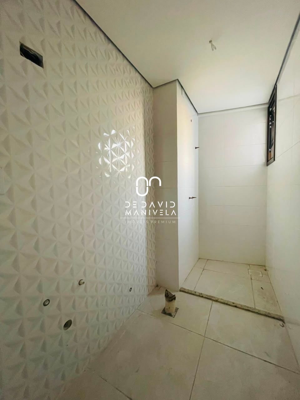 Apartamento 02 dormitórios, com dois terraços, bairro nª srª