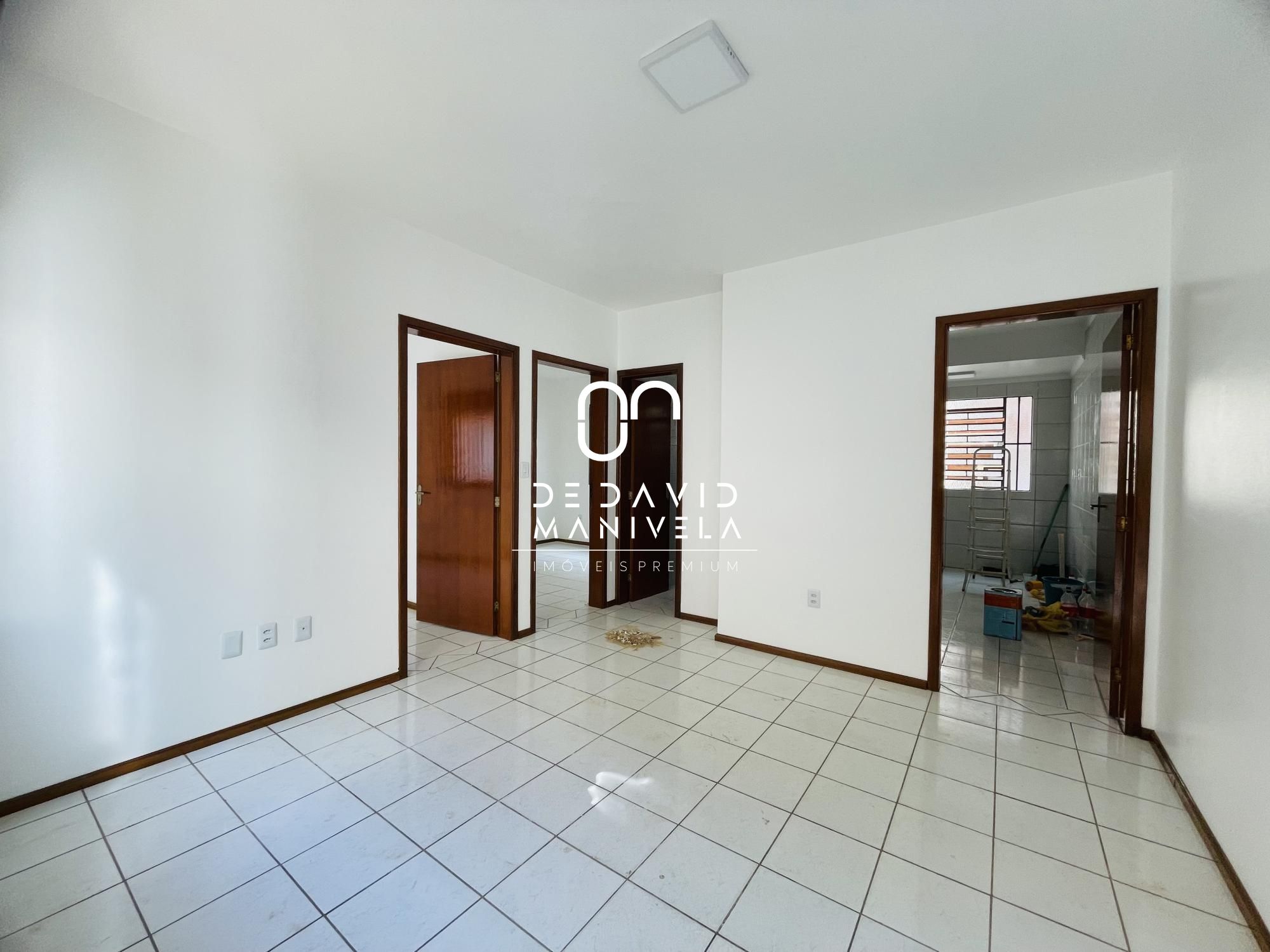 Apartamento para alugar  no Pinheiro Machado - Santa Maria, RS. Imveis