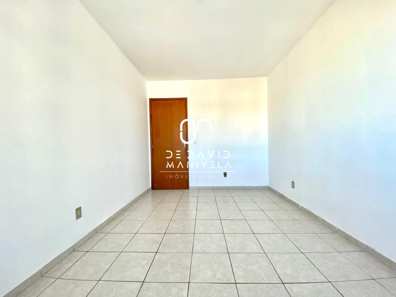 Apartamento com 2 Dormitórios para alugar, 88 m² por R$ 1.450,00 Apartamento com 2 Dormitórios para alugar, 88 m² por R$ 1.450,00