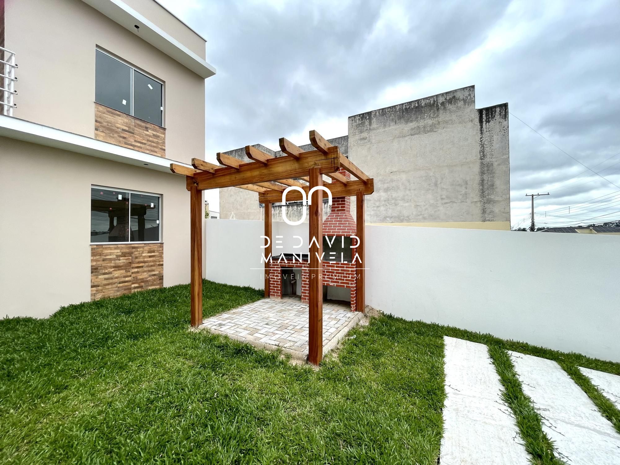 Apartamento de 2 dormitórios, com pátio amplo