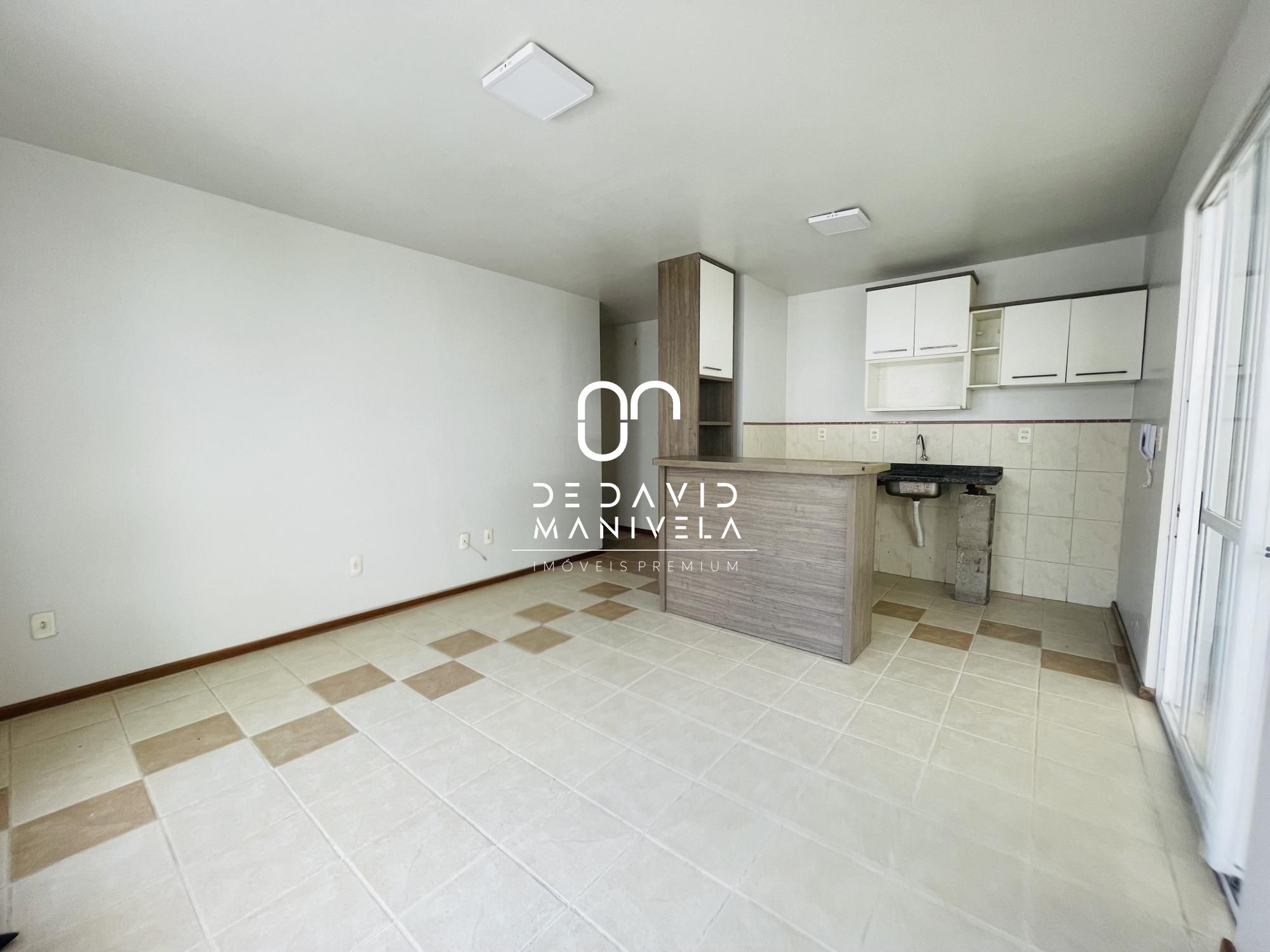 Apartamento com 2 Dormitórios à venda, 53 m² por R$ 210.000,00 Apartamento com 2 Dormitórios à venda, 53 m² por R$ 210.000,00