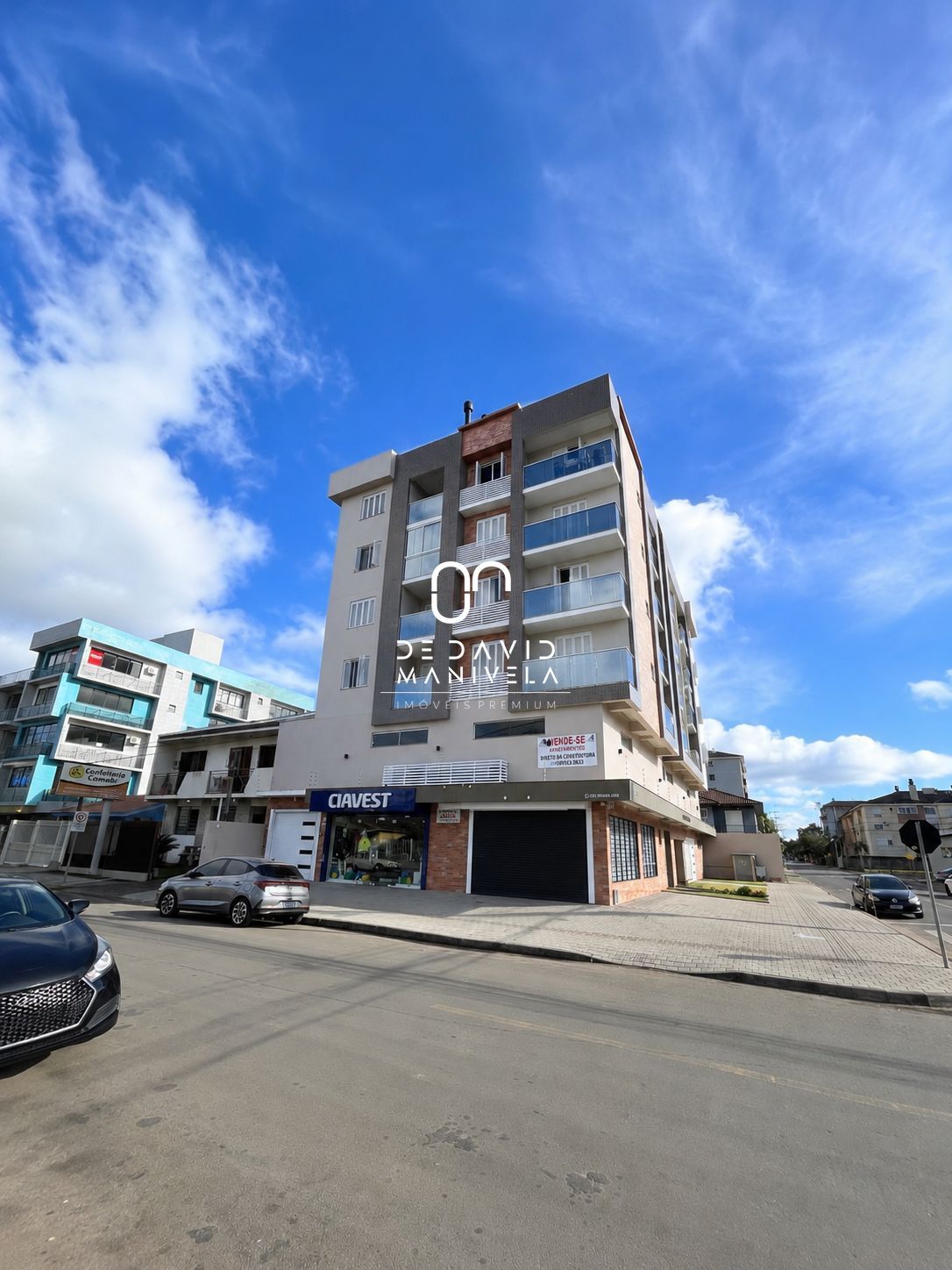Apartamento novo em Camobi para venda
