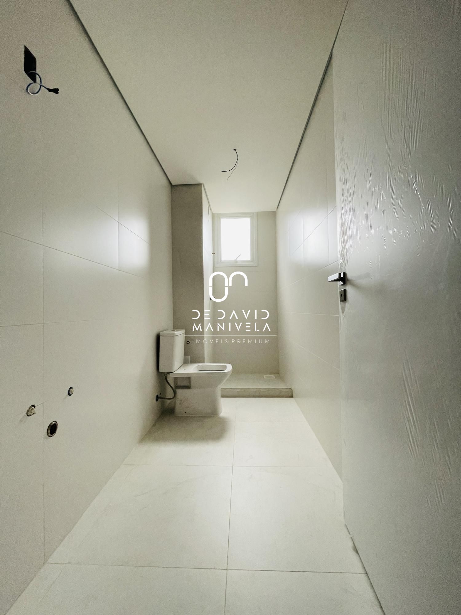 Apartamento 02 dormitórios, no bairro passo da areia.