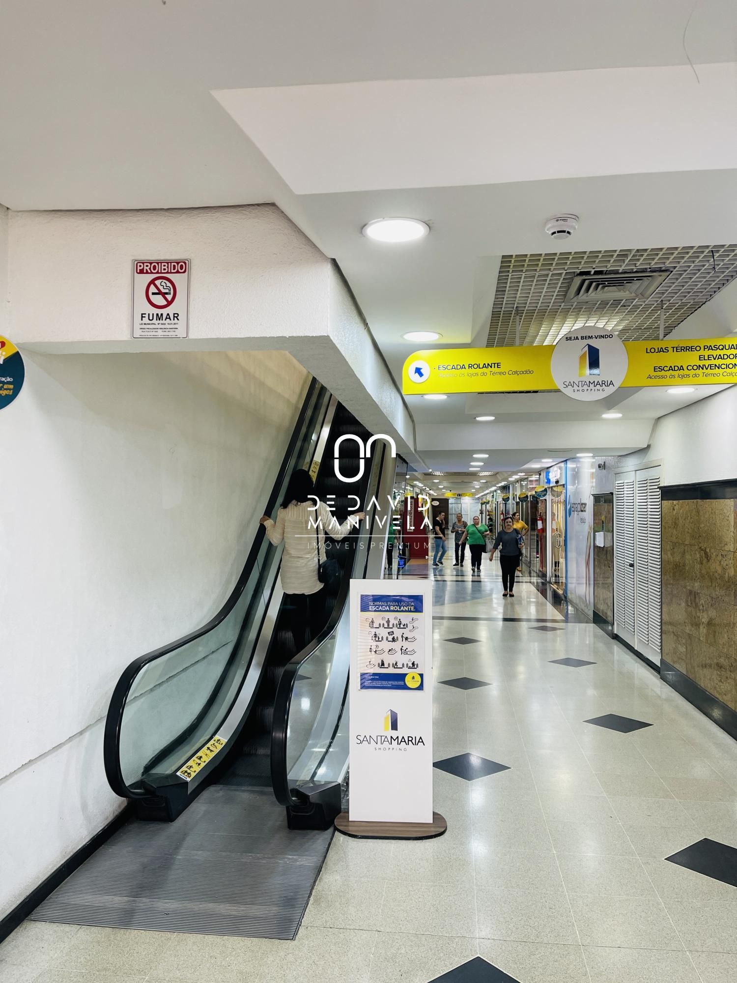 Sala comercial no shopping santa maria no calçadão da cidade