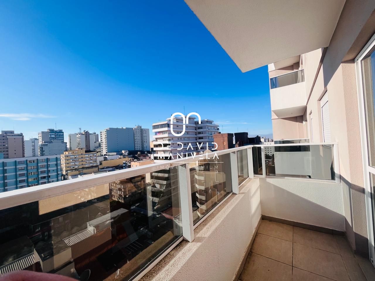 Apartamento para alugar  no Centro - Santa Maria, RS. Imóveis