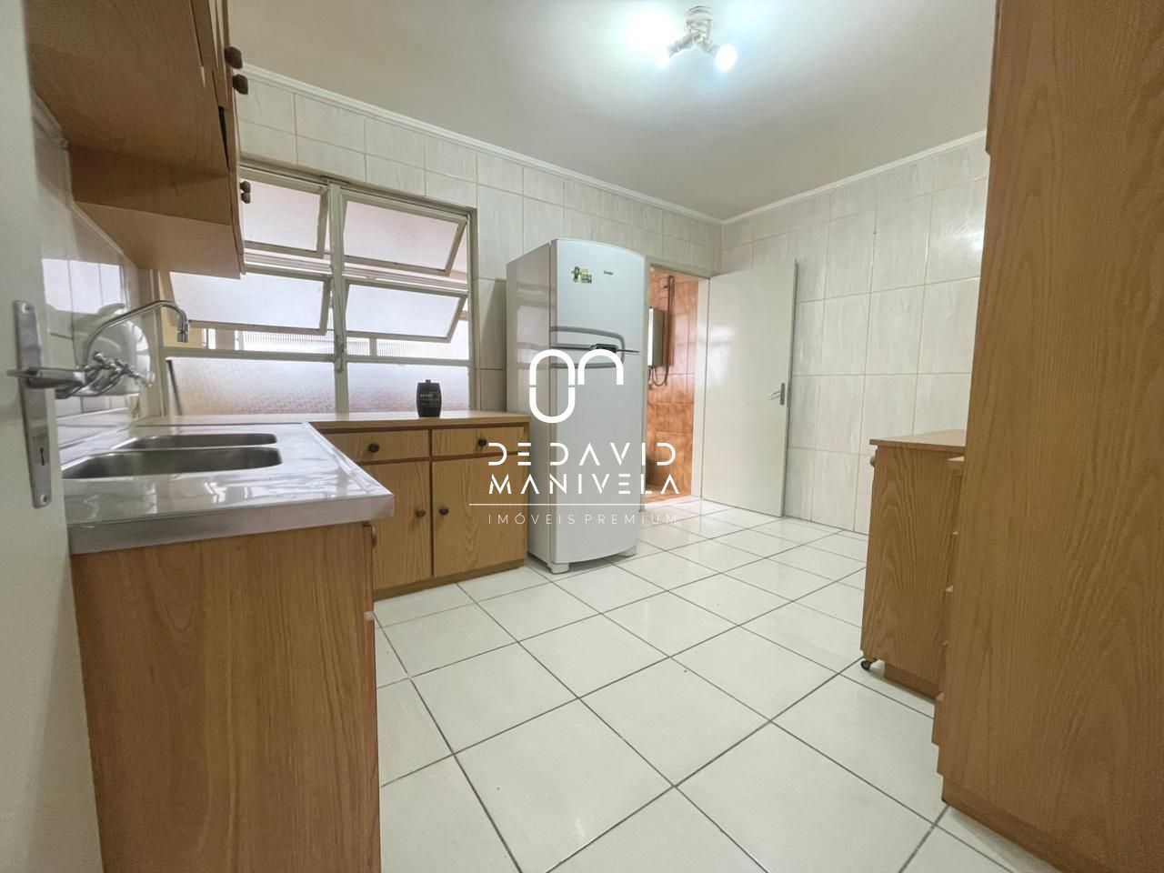 Apartamento a venda na av. Medianeira, com 4 dormitórios, se