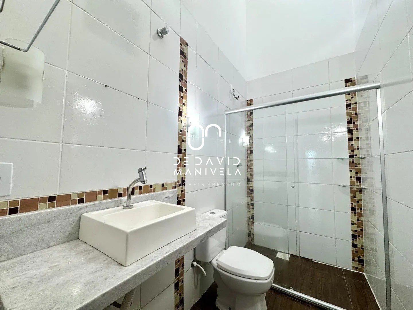 Casa com 4 Dormitórios para alugar, 125 m² por R$ 3.100,00 Casa com 4 Dormitórios para alugar, 125 m² por R$ 3.100,00