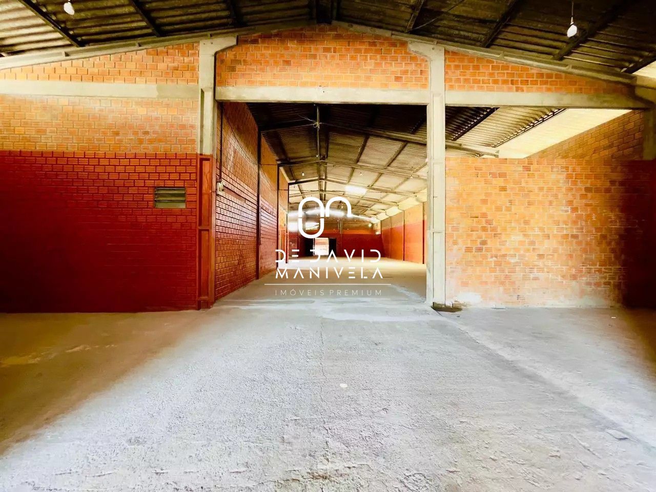 Pavilhão para locação na hélvio basso
