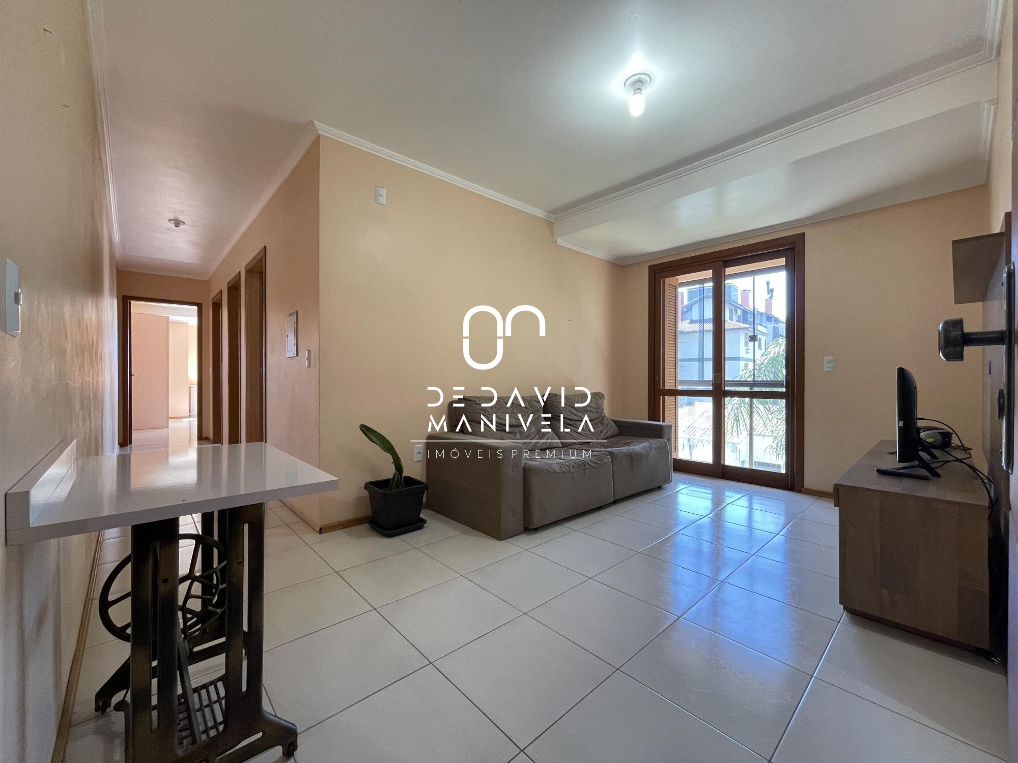 Apartamento para alugar  no Camobi - Santa Maria, RS. Imveis