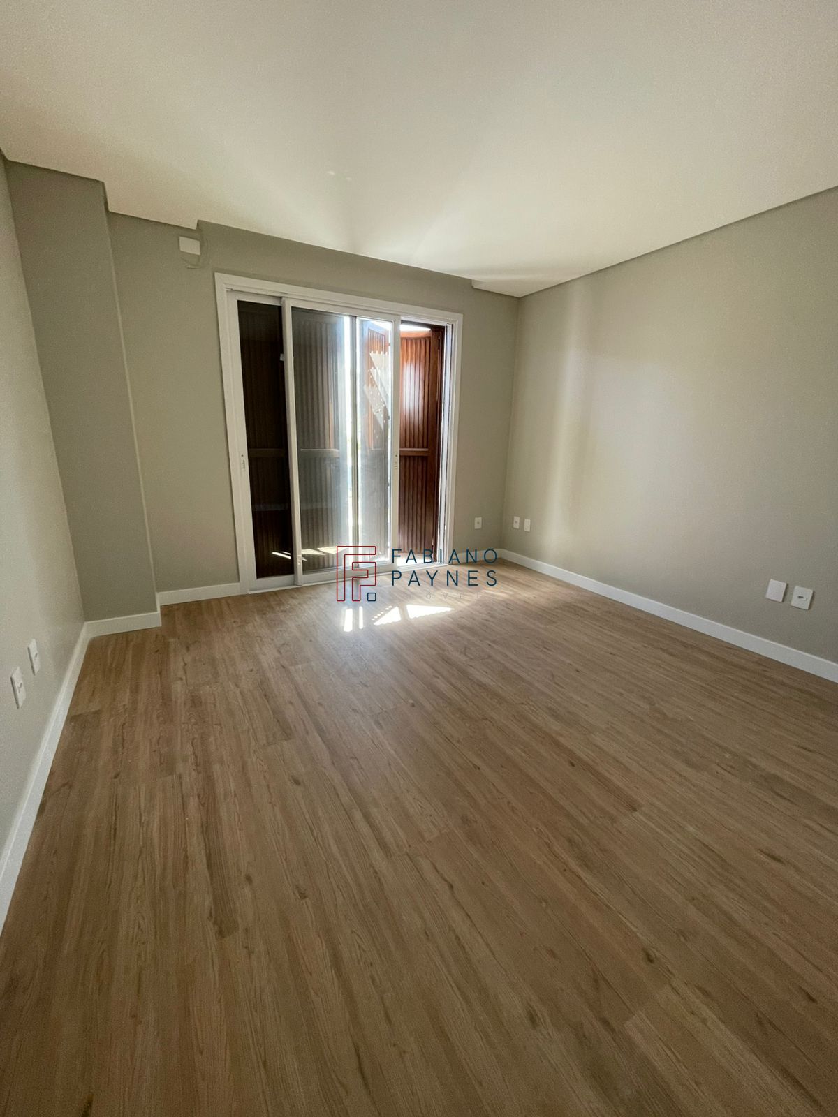 Casa com 3 Dormitórios à venda, 298 m² por R$ 2.950.000,00 Casa com 3 Dormitórios à venda, 298 m² por R$ 2.950.000,00