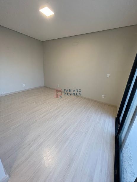 Casa à venda com 3 quartos, 220m² - Foto 16