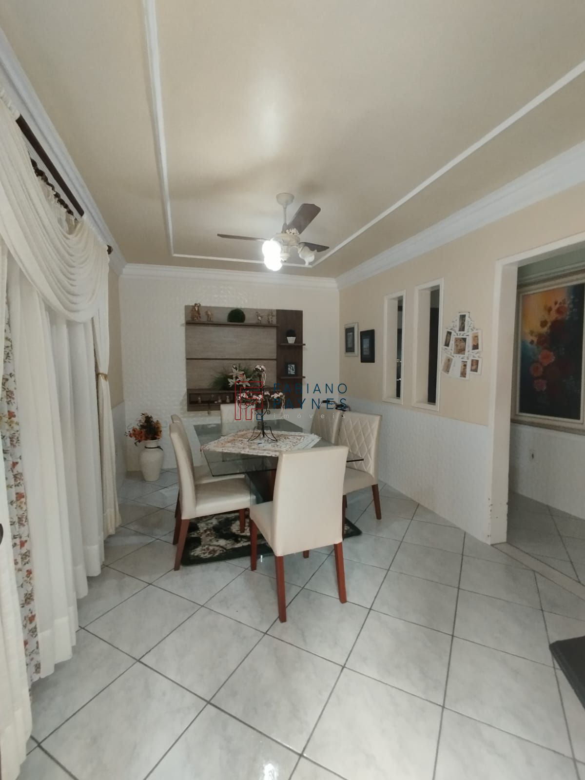 Casa, 3 quartos, 220 m² - Foto 4