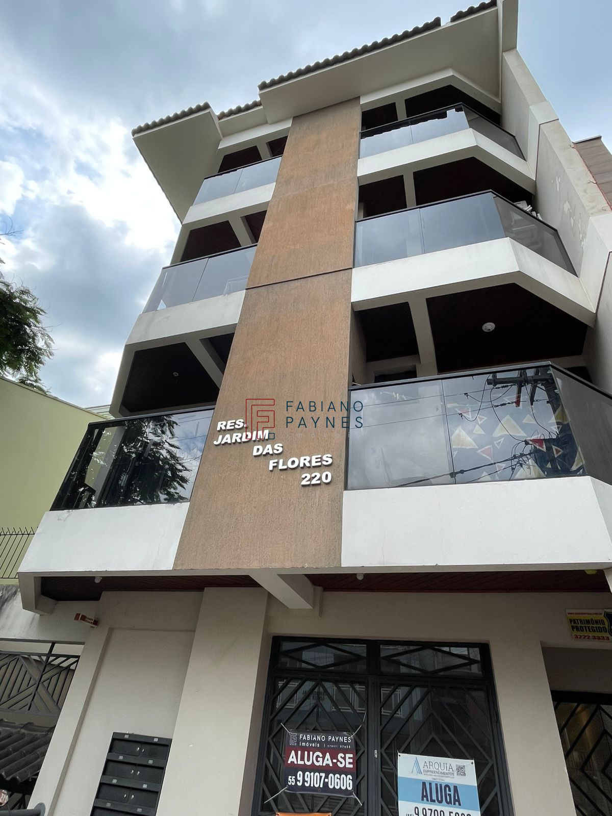 Kitinets/conjugados à venda  no Nossa Senhora do Rosário - Santa Maria, RS. Imóveis