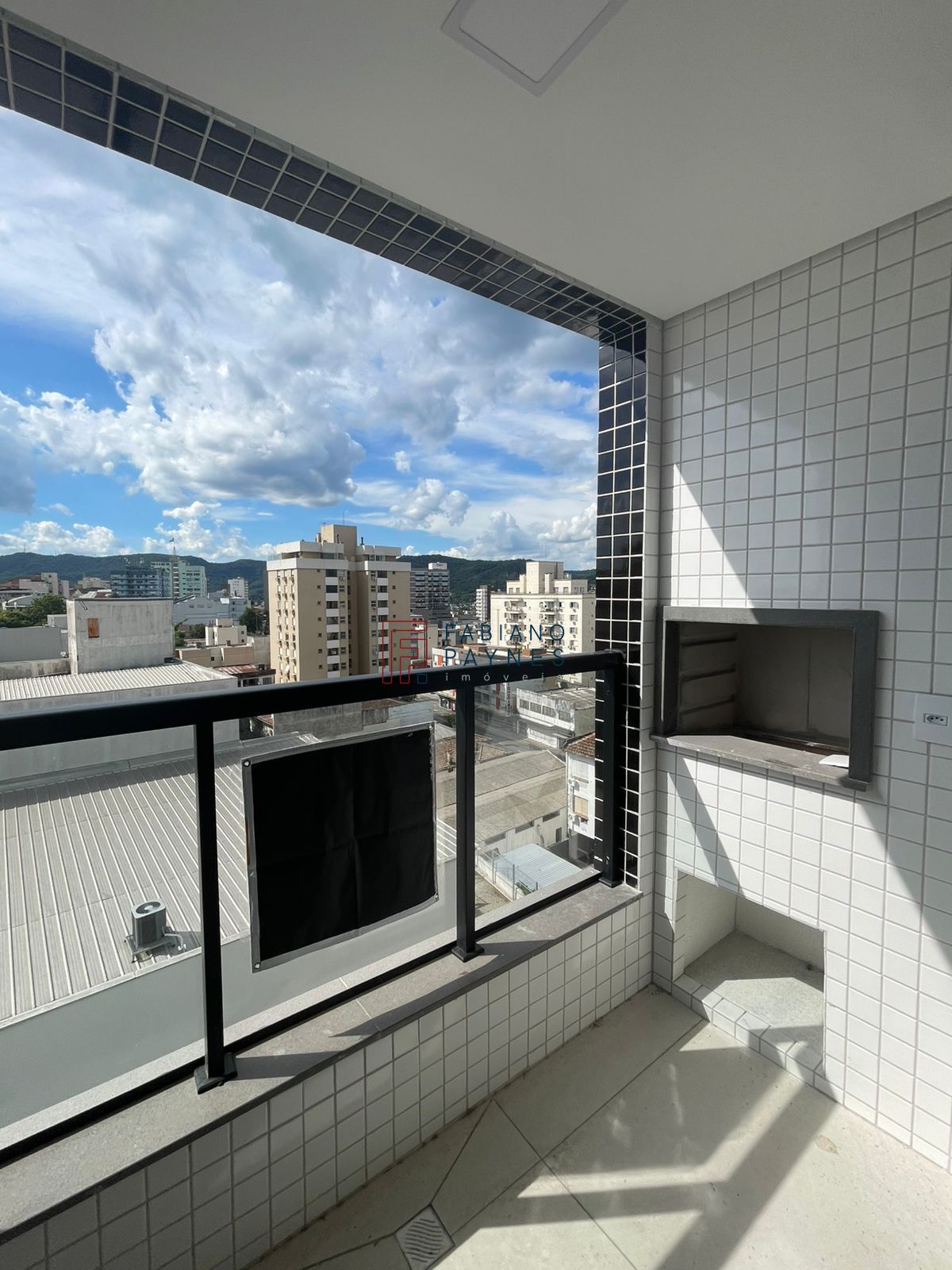 Apartamento com 2 Dormitórios à venda, 57 m² por R$ 420.000,00 Apartamento com 2 Dormitórios à venda, 57 m² por R$ 420.000,00