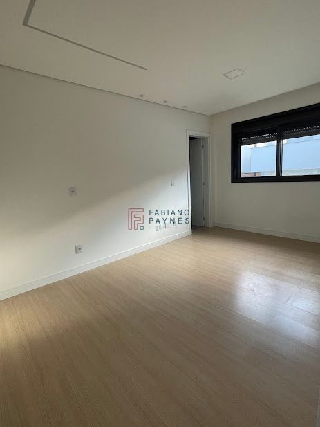 Casa à venda com 3 quartos, 291m² - Foto 14