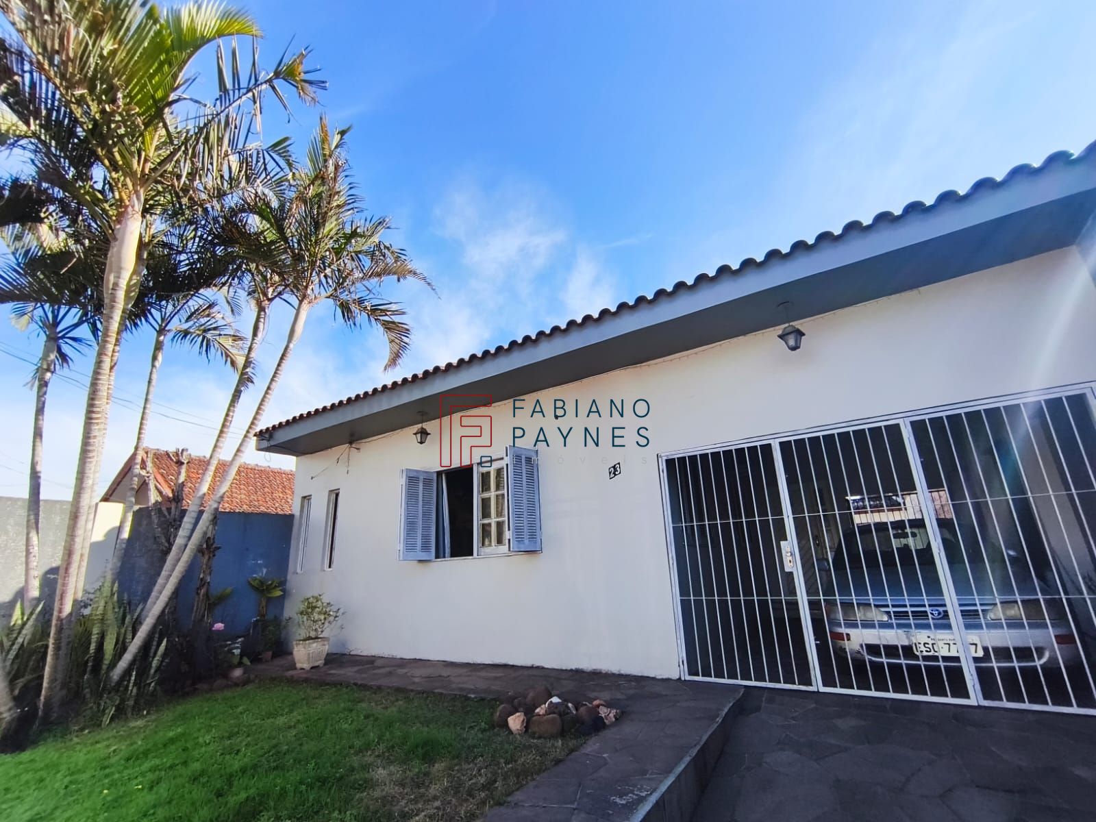 Casa, 4 quartos, 98 m² - Foto 1