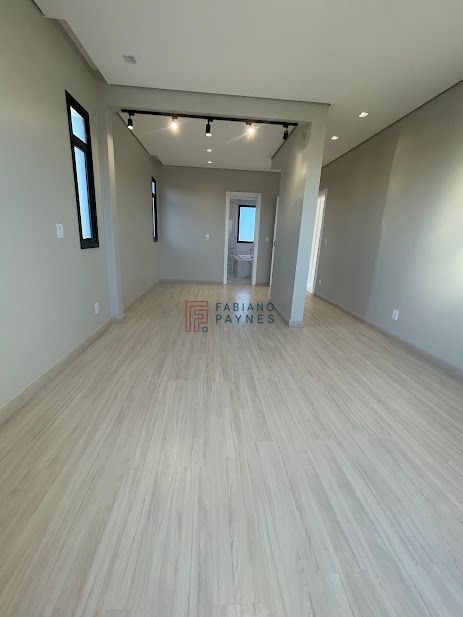 Casa à venda com 3 quartos, 220m² - Foto 12