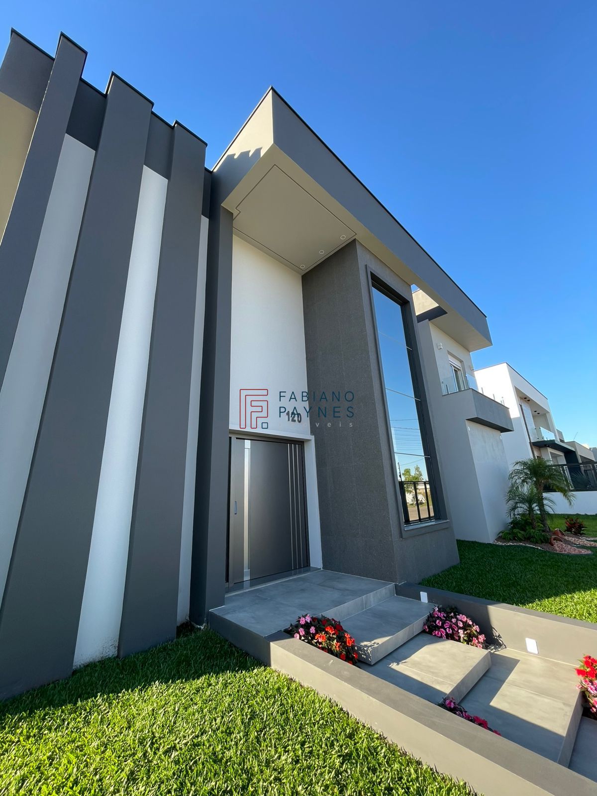 Casa, 3 quartos, 268 m² - Foto 1