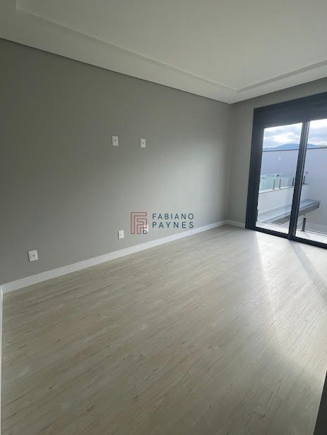 Casa, 3 quartos, 273 m² - Foto 14