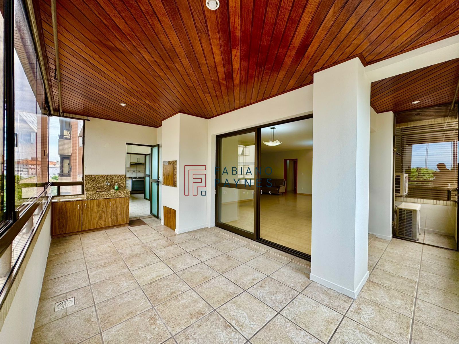 Apartamento, 3 quartos, 183 m² - Foto 3