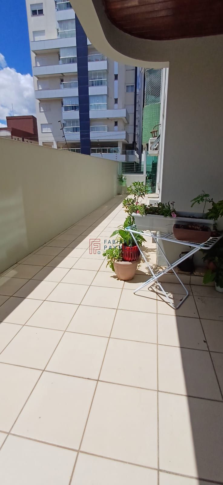 Apartamento para alugar com 3 quartos, 172m² - Foto 16