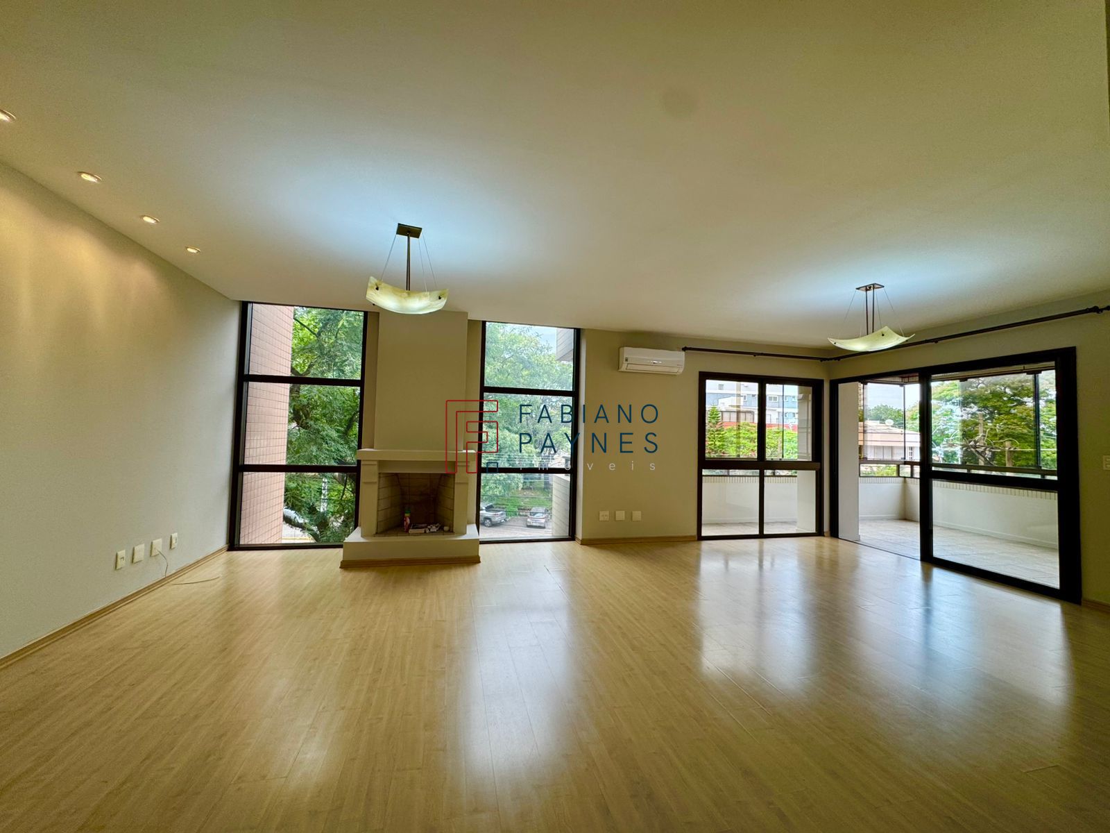 Apartamento, 3 quartos, 183 m² - Foto 2