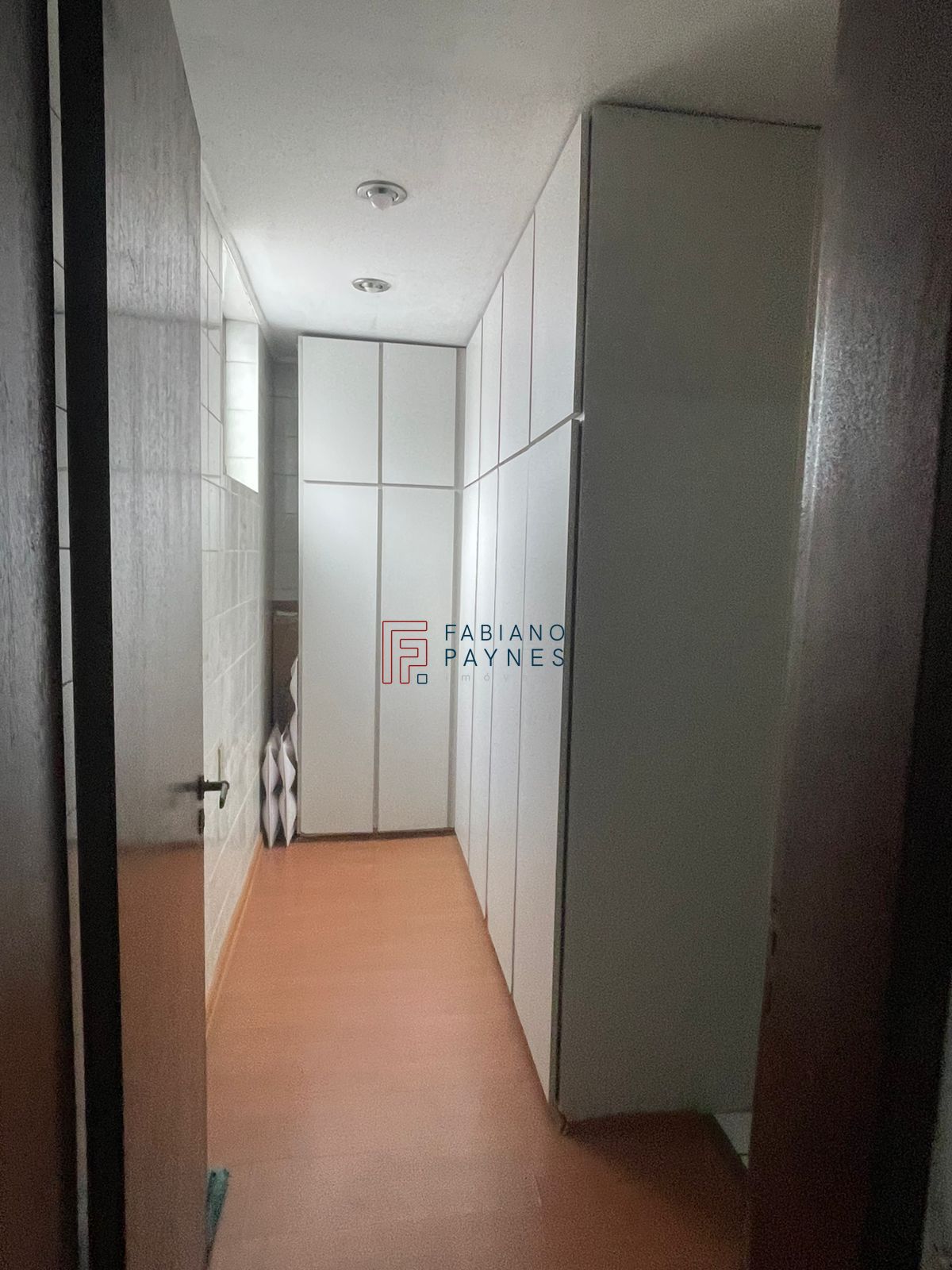 Cobertura, 3 quartos, 221 m² - Foto 2