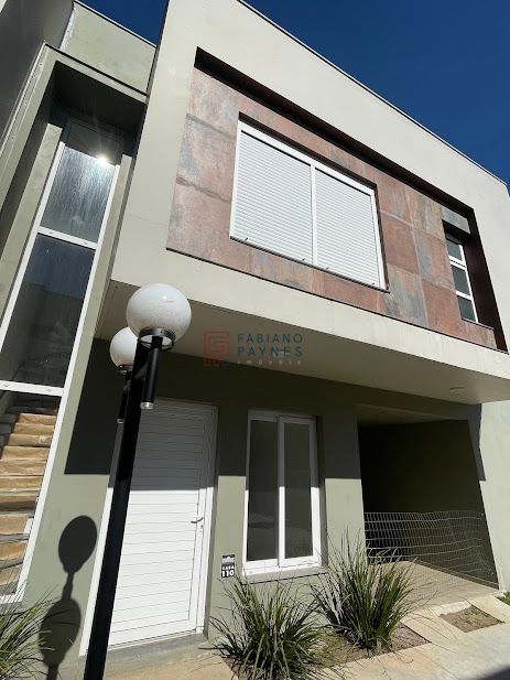 Casa em condomínio à venda  no Diácono João Luiz Pozzobon - Santa Maria, RS. Imóveis