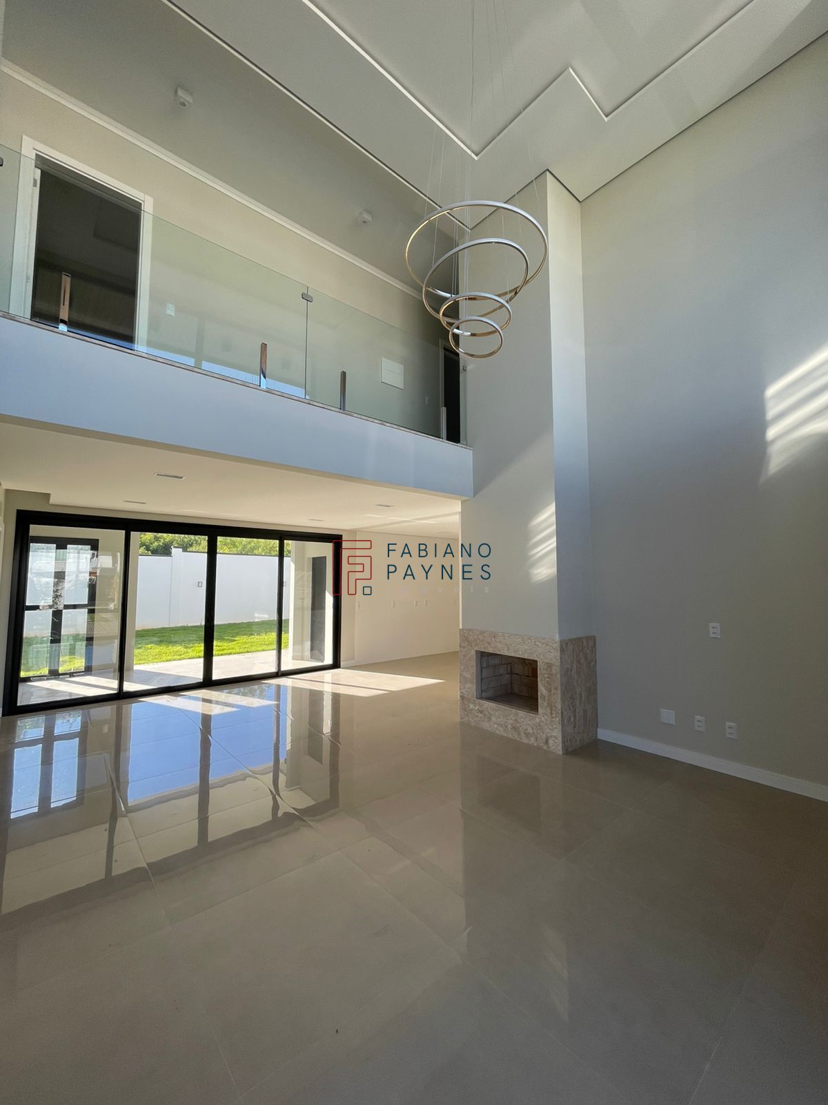 Casa, 3 quartos, 192 m² - Foto 2
